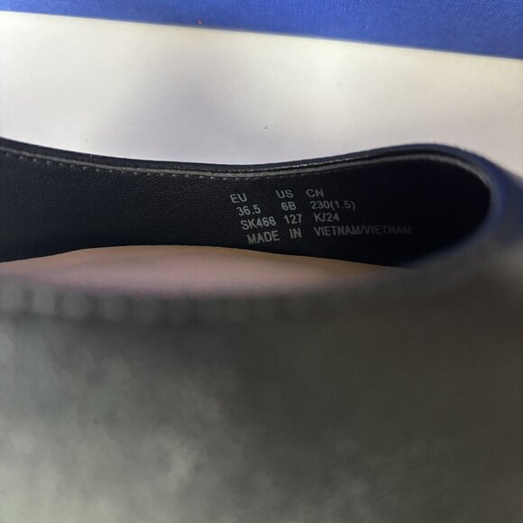 Stuart Weitzman Black Slingback Pointed Toe Flats New with Box - Picture 7 of 8